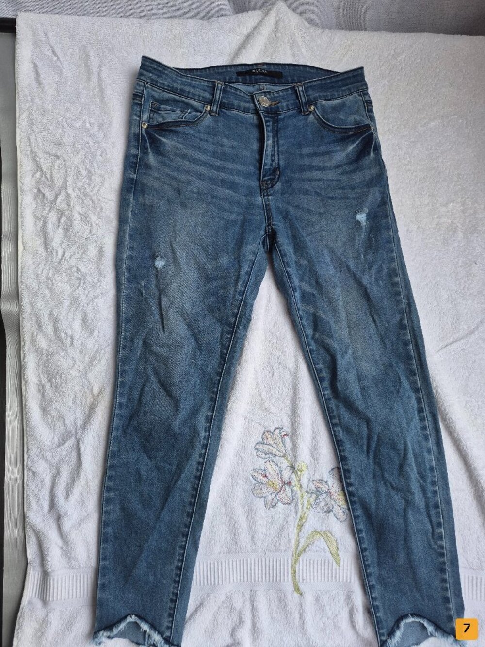 Guess Distressed Skinny Jeans Size 26 Blue